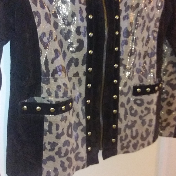 Jacket - Picture 3 of 7